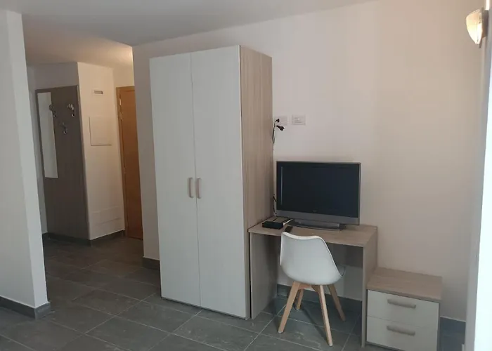 Gufo Depandance Szálloda Bormio