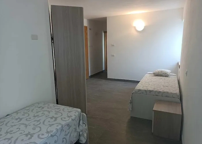 Gufo Depandance 2* Bormio