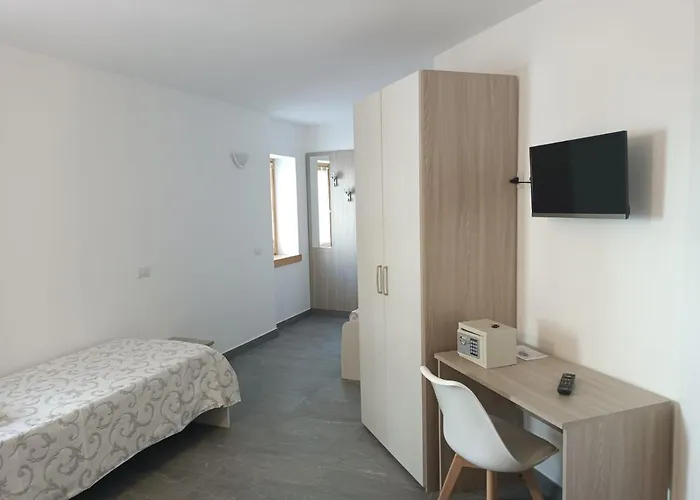 Gufo Depandance 2* 博尔米奥