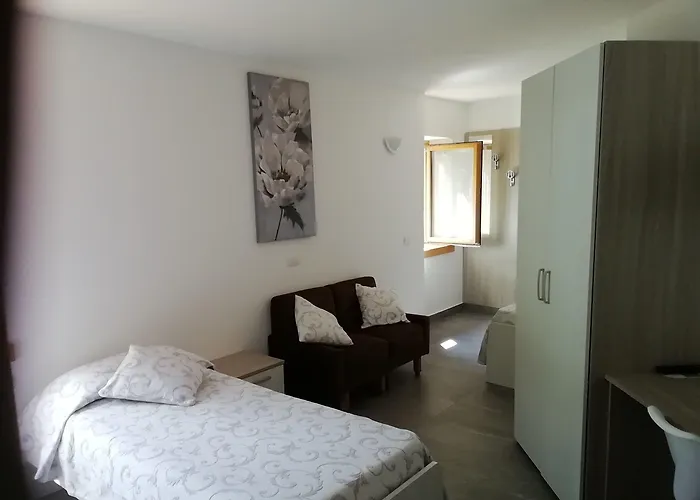 Gufo Depandance 2* Bormio